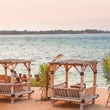 Puri Air Beach Resort & Spa Gili Air Ngoại thất bức ảnh