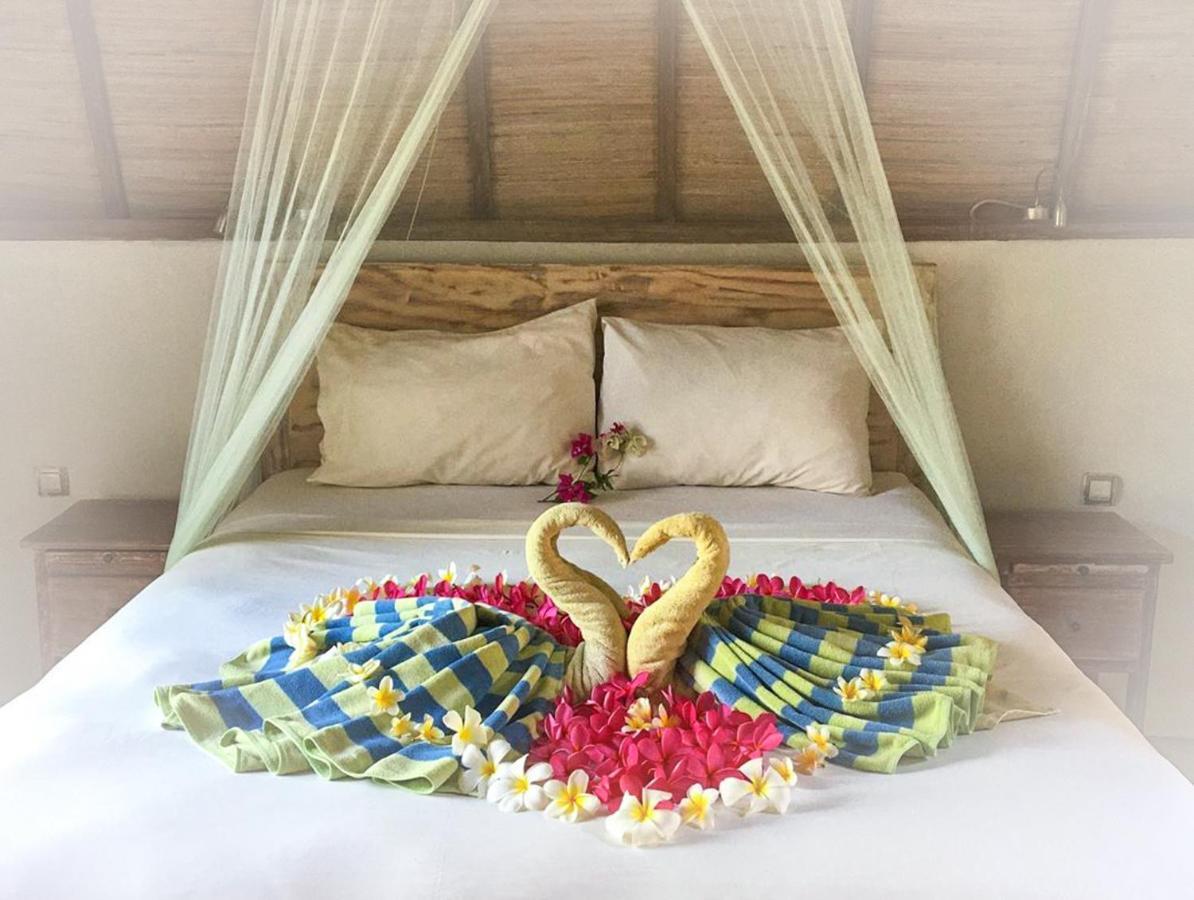 Puri Air Beach Resort & Spa Gili Air Ngoại thất bức ảnh