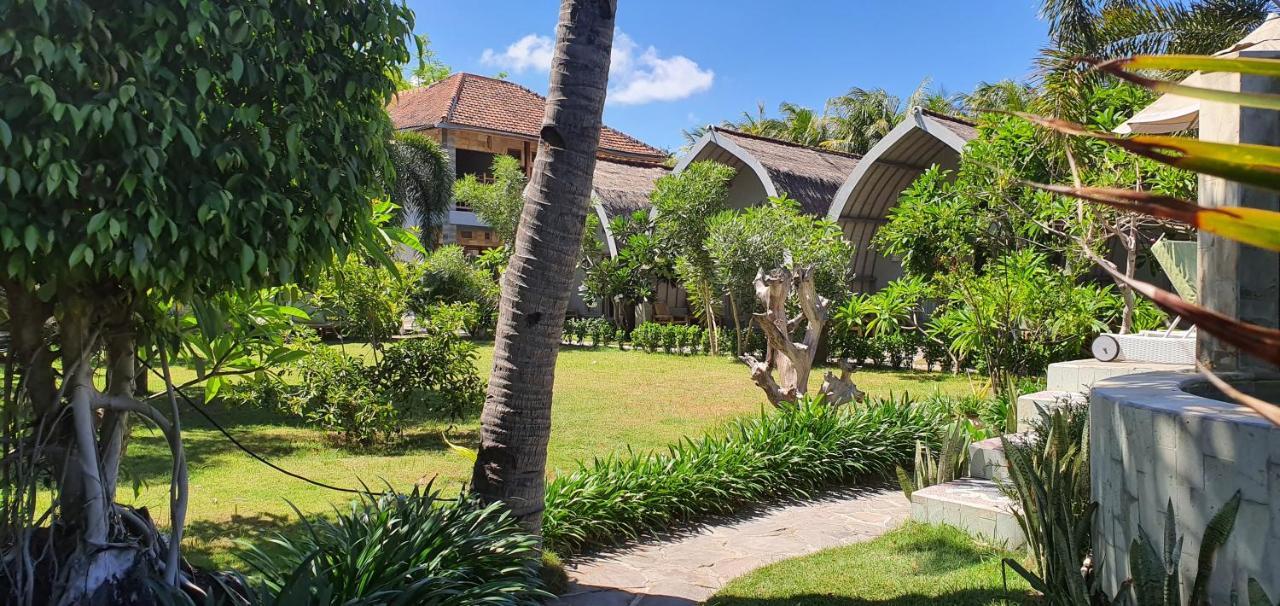 Puri Air Beach Resort & Spa Gili Air Ngoại thất bức ảnh
